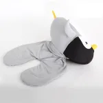 coussin de voyage design pingouin
