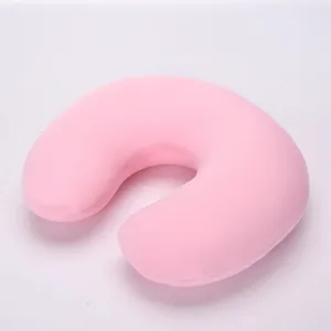 coussin de voyage microbilles rose