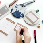 étiquette de valise map monde