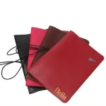 pochette de passeport en cuir