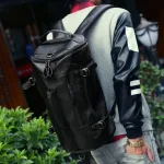 sac à dos noir pour road trip