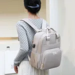 sac à langer chic et spacieux