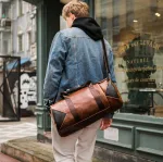 sac de voyage en cuir marron