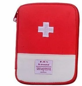 trousse à pharmacie de voyage First Aid