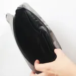 trousse de toilette personnalisée en cuir