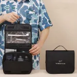 trousse de voyage noire à suspendre